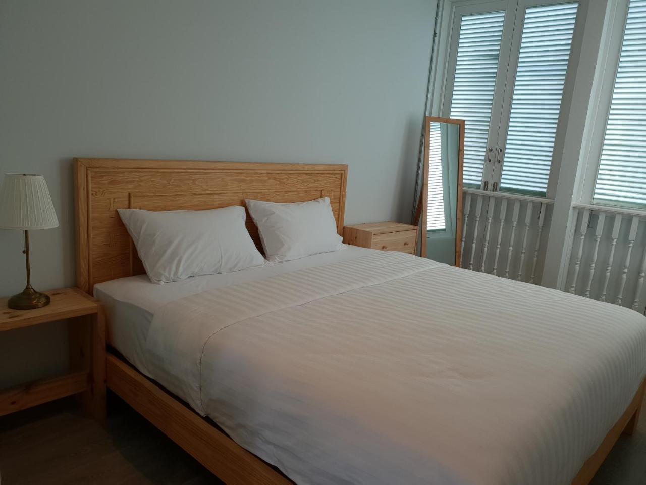 Latima Boutique Hostel كانتْشانابوري المظهر الخارجي الصورة