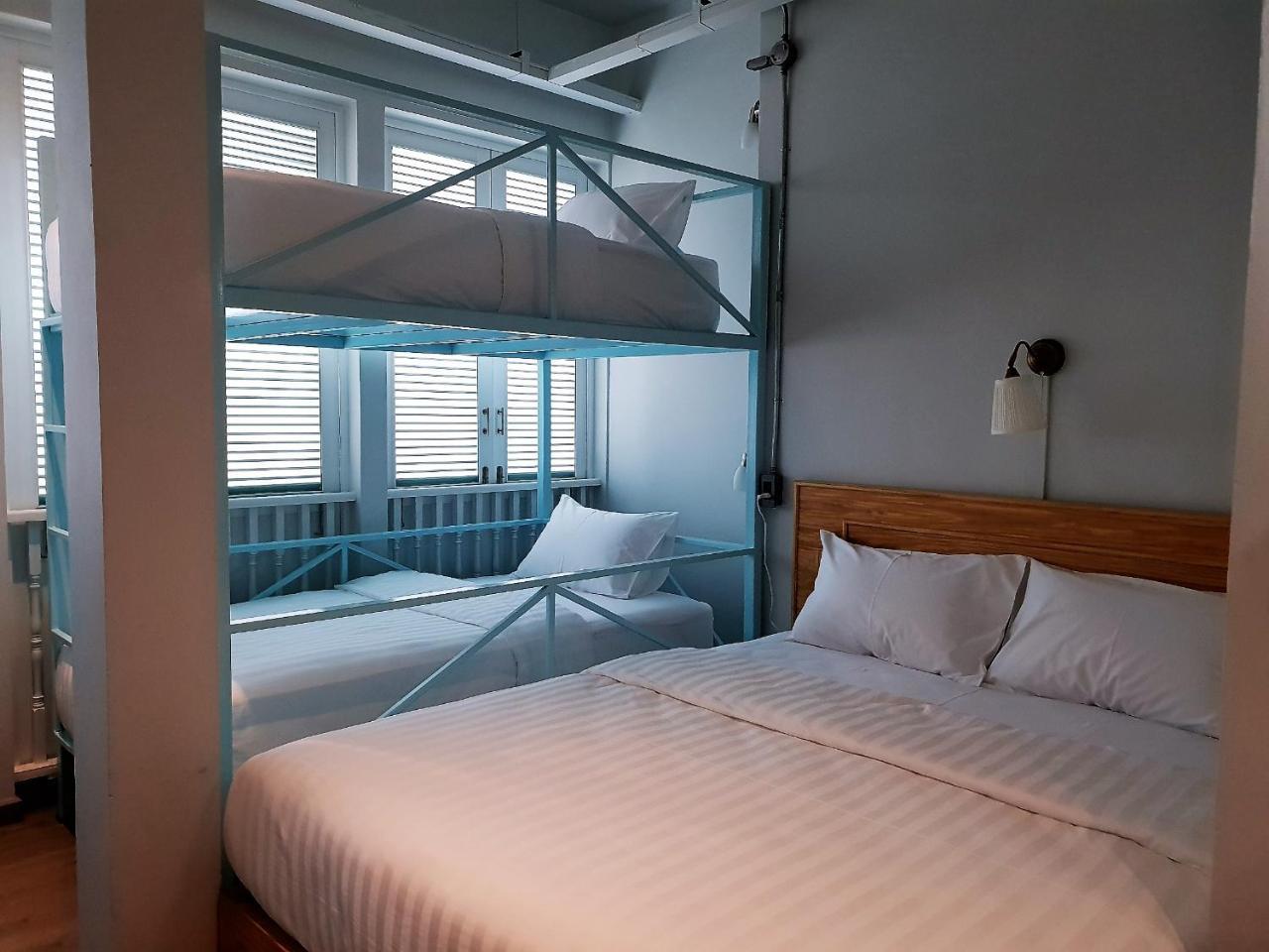 Latima Boutique Hostel كانتْشانابوري المظهر الخارجي الصورة
